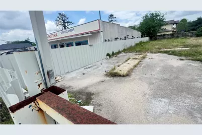 6513 Laura Koppe Road, Houston, TX 77016 - Photo 17