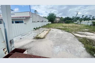 6513 Laura Koppe Road, Houston, TX 77016 - Photo 13