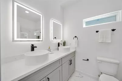 5809 Senior Street, Houston, TX 77016 - Photo 9