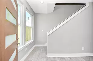 2608 Campbell St, Houston, TX 77026 - Photo 5