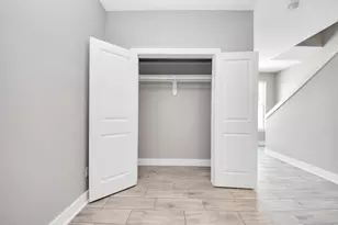 2608 Campbell St, Houston, TX 77026 - Photo 9