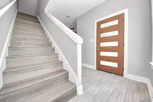 2608 Campbell St, Houston, TX 77026 - Photo 7