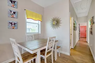 1720 Ave N 1/2, Galveston, TX 77550 - Photo 11