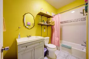 1720 Ave N 1/2, Galveston, TX 77550 - Photo 19