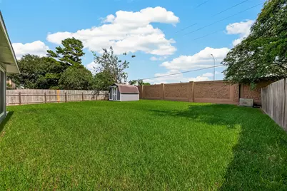2714 S Brompton Drive, Pearland, TX 77584 - Photo 37