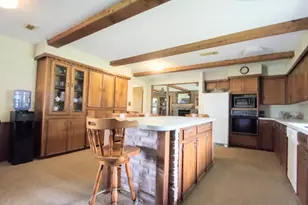 5201 W Zephyr Dr, Alvin, TX 77511 - Photo 3