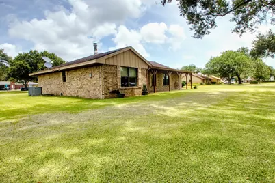 5201 W Zephyr Drive, Alvin, TX 77511 - Photo 19