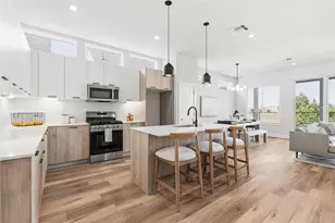 3605 New Orleans St, Houston, TX 77020 - Photo 11