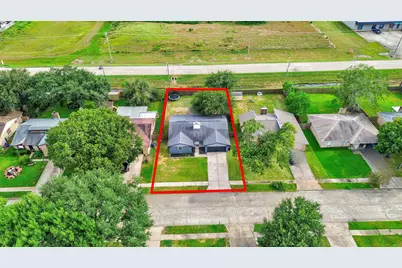 48 Ranch House Loop, Angleton, TX 77515 - Photo 27