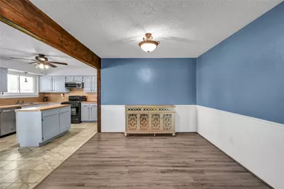 48 Ranch House Loop, Angleton, TX 77515 - Photo 11