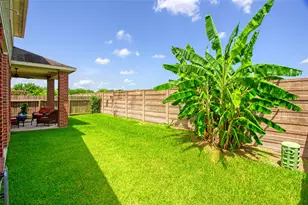 3505 Firenze Dr, Friendswood, TX 77546 - Photo 19