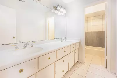 2703 Glenn Lakes Lane, Missouri City, TX 77459 - Photo 5