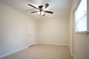 2703 Glenn Lakes Ln, Missouri City, TX 77459 - Photo 3