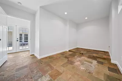 6318 Woodbrook Lane, Houston, TX 77008 - Photo 29