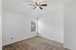 32014 Decker Oaks Dr, Pinehurst, TX 77362 - Photo 27