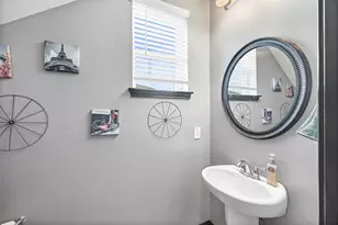 12312 Swae Lee Way, Houston, TX 77048 - Photo 15