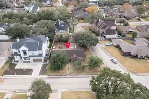 3647 Aberdeen Way, Houston, TX 77025 - Photo 15