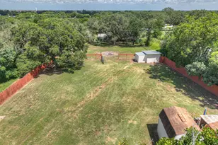 580 E Zipp Rd, New Braunfels, TX 78130 - Photo 39