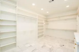 1601 Nantucket Dr, Houston, TX 77057 - Photo 21