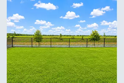2100 Emerald Lake Trail, Dayton, TX 77535 - Photo 9