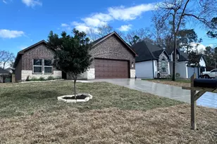 3370 Masters Dr, Montgomery, TX 77356 - Photo 3