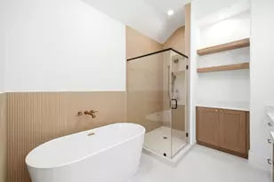 1434 Alexander St, Houston, TX 77008 - Photo 21
