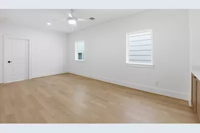 1434 Alexander Street, Houston, TX 77008 - Photo 19