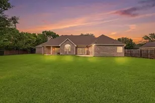 8135 Medinah Dr, Beaumont, TX 77707 - Photo 39