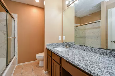 12011 Monument Valley Drive, Houston, TX 77067 - Photo 11