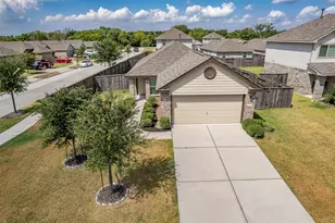 8603 River Crest Dr, Baytown, TX 77521 - Photo 7