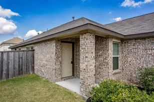 8603 River Crest Dr, Baytown, TX 77521 - Photo 5