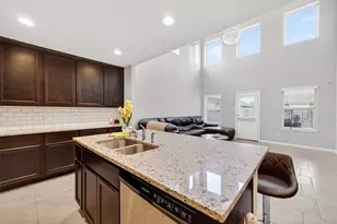 8007 Carillon Way, Rosharon, TX 77583 - Photo 11