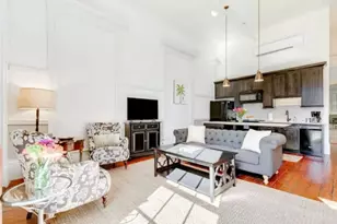 2010 Strand, Galveston, TX 77550 - Photo 5