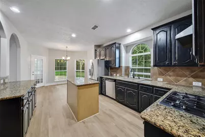 2315 Legends Gate Drive, Spring, TX 77386 - Photo 9