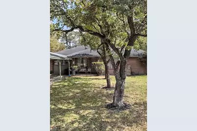 10130 Rockaway Drive, Houston, TX 77016 - Photo 1