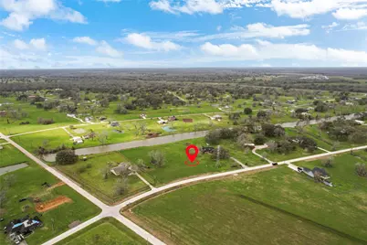 708 Winchester Trail, Angleton, TX 77515 - Photo 11