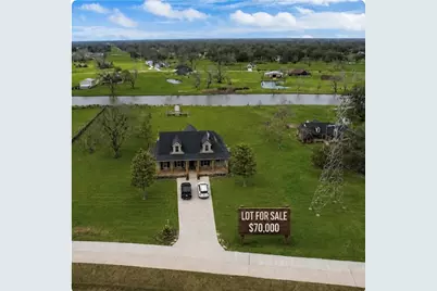 708 Winchester Trail, Angleton, TX 77515 - Photo 13