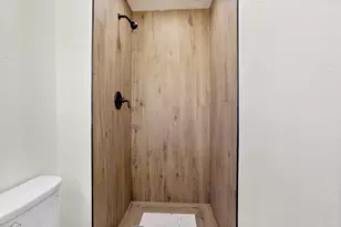 5330 Royal Oak Dr, Texas City, TX 77591 - Photo 15