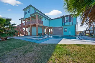 1127 County Rd 299, Sargent, TX 77414 - Photo 7