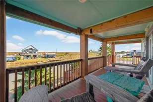 1127 County Rd 299, Sargent, TX 77414 - Photo 39