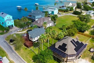 115 12th St, San Leon, TX 77539 - Photo 3