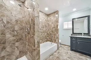 12812 Shannon Hills Dr, Houston, TX 77099 - Photo 21