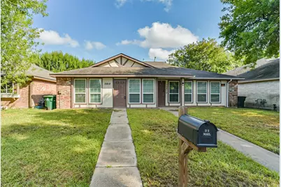 12812 Shannon Hills Drive, Houston, TX 77099 - Photo 1
