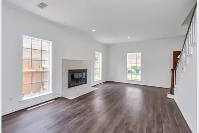 12818 Chamberlain Drive, Houston, TX 77077 - Photo 11