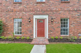 12818 Chamberlain Dr, Houston, TX 77077 - Photo 25