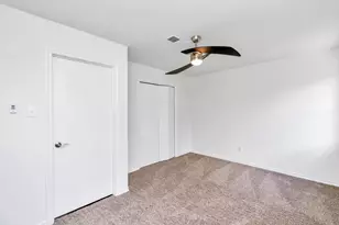 12818 Chamberlain Dr, Houston, TX 77077 - Photo 17