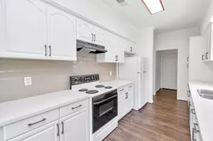 12818 Chamberlain Dr, Houston, TX 77077 - Photo 17