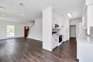 12818 Chamberlain Dr, Houston, TX 77077 - Photo 15