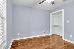 1517 Oakview St, Bryan, TX 77802 - Photo 25