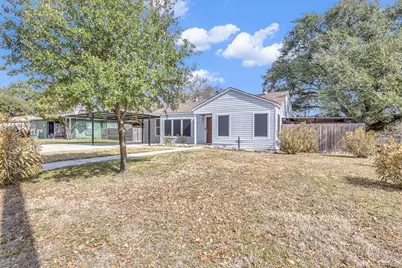 1517 Oakview Street, Bryan, TX 77802 - Photo 37